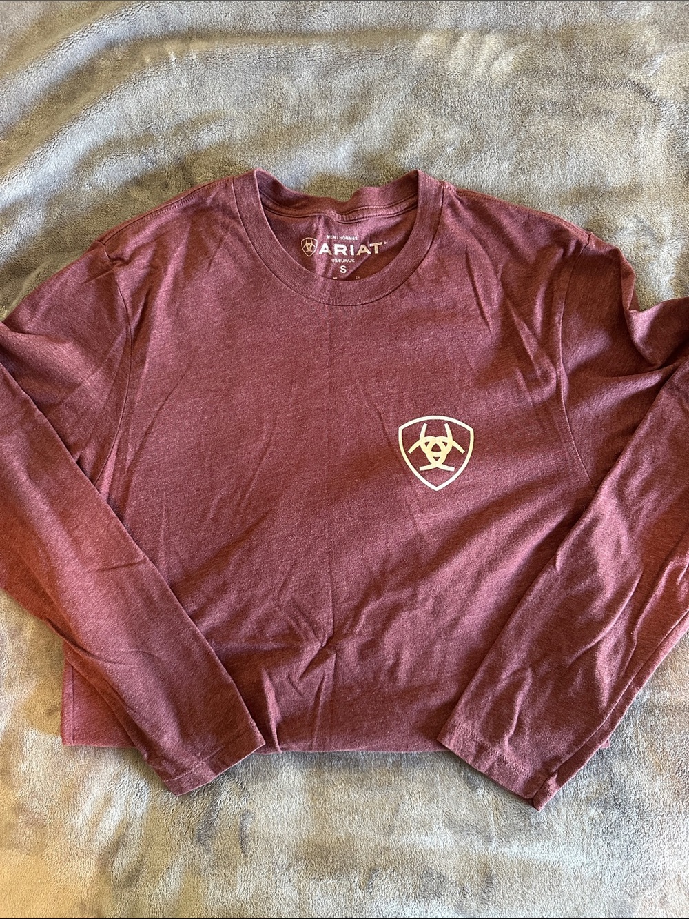 Ariat Men’s Logo Long Sleeve Shirt Burgundy Size Small